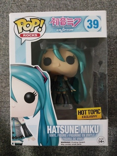 Hatsune Miku Hot Topic Exclusive