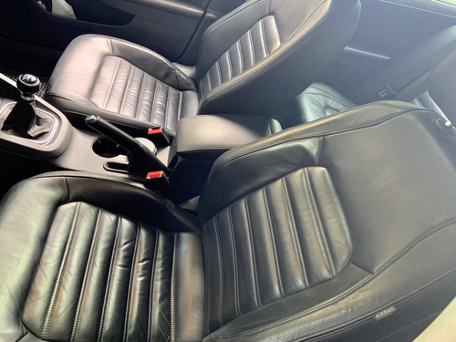 Volkswagen Vento 2.0 Sportline Tsi 200cv 2011