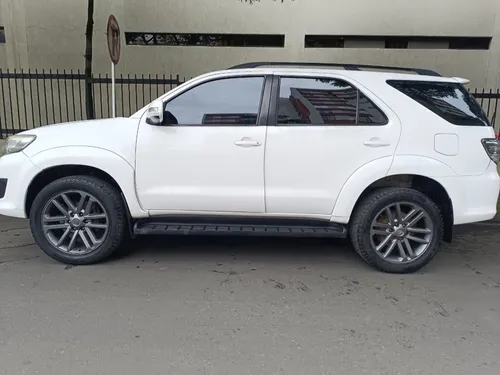 Toyota Fortuner 2.7l 4x2