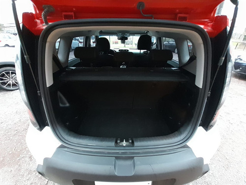 Imagen 15 de 17 de Kia Soul 1.6 Ex At L14 2017