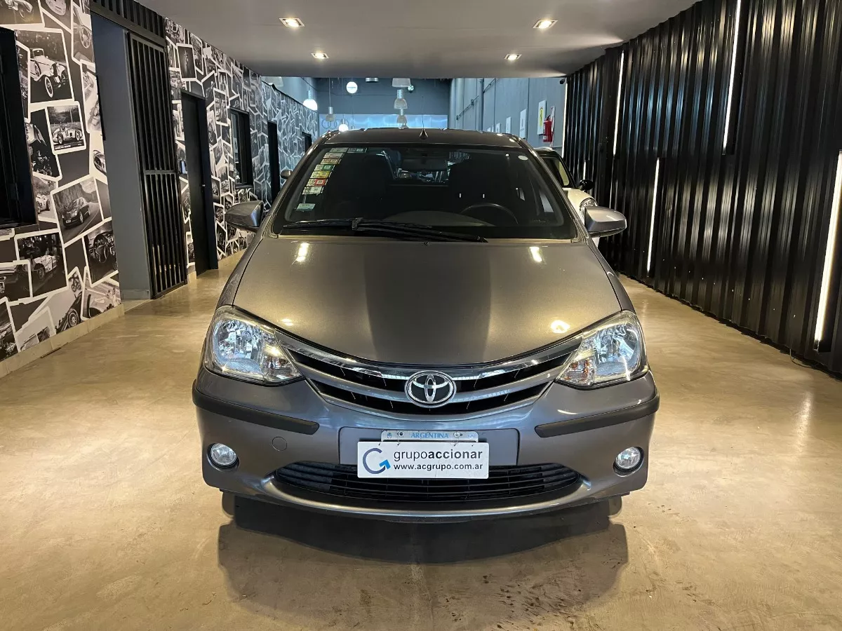 Toyota Etios 1.5 Xls