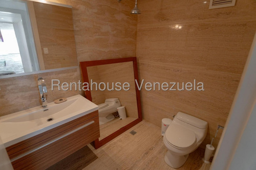 Casa En Alquiler, Prados Del Este #25-17775 - Marigreys Blanco -