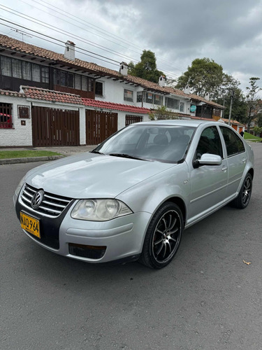 Volkswagen Jetta 2.0 Trendline