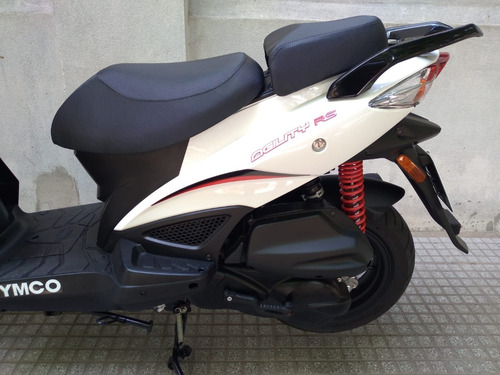 Imagen 14 de 16 de Kymco Agility 125 Rs Con 3500km Como 0km !!!