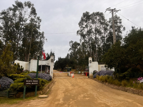 Campomar Acceso A Playa Virgen Tunquen, Refugio Forestal,