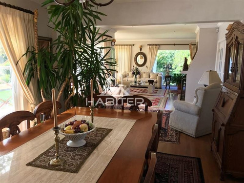 Imagen 7 de 30 de Casa Con Vista Lago Y Volcan En Venta De 5 Dorm. En Pucón