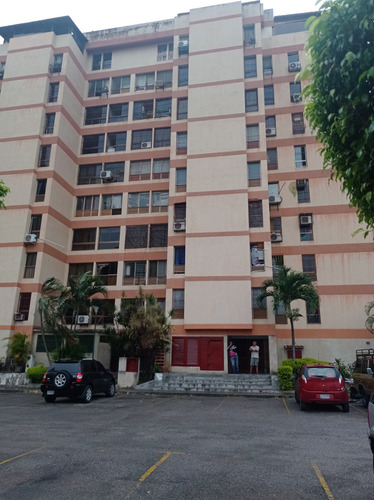 Imagen 1 de 11 de En Venta Apartamento 78m2 3h/2b/1e La Vaquera Guarenas 0894