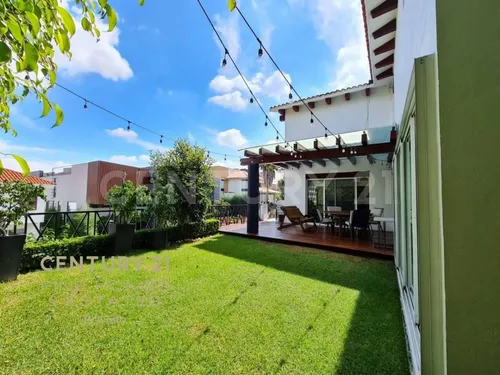 Venta De Casa En La Vista Country Club, Atlixcáyotl, Puebla, De 3 Recámaras