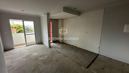Apartamento 2 Dormitórios 4º Andar Com Sacada No Condomínio Freitas Parque