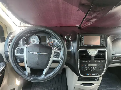Chrysler Town & Country 3.6 Limited Mt