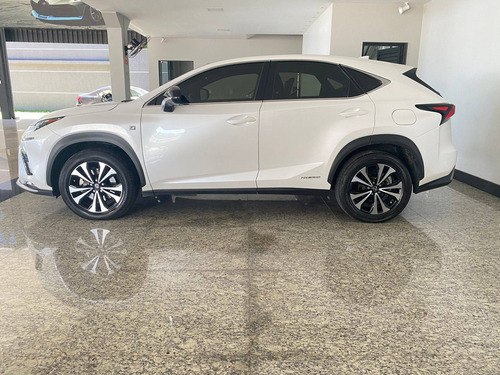 Lexus Nx Nx 300h F-sport 2018/2019