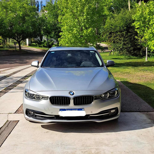 BMW Serie 3 3.0 330i Sedan Sport Line 252cv