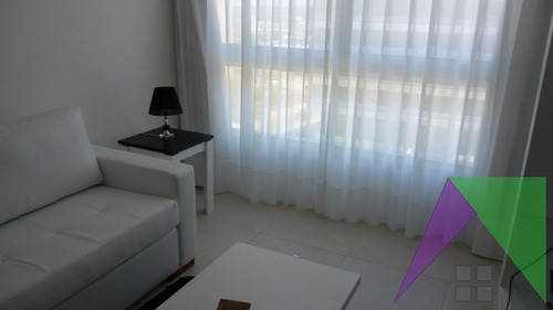 Apartamento En Peninsula, 2 Dormitorios *- Ref: 27207