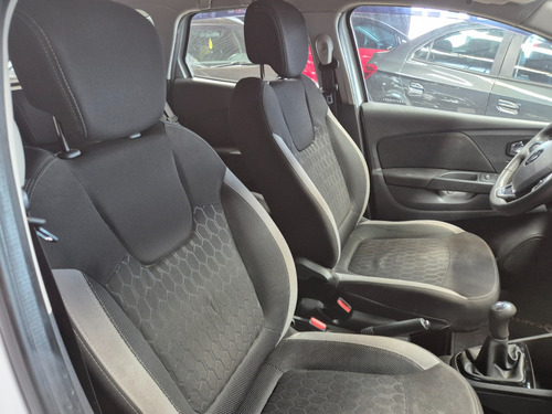 Renault Captur 1.6 16V SCE FLEX ZEN MANUAL