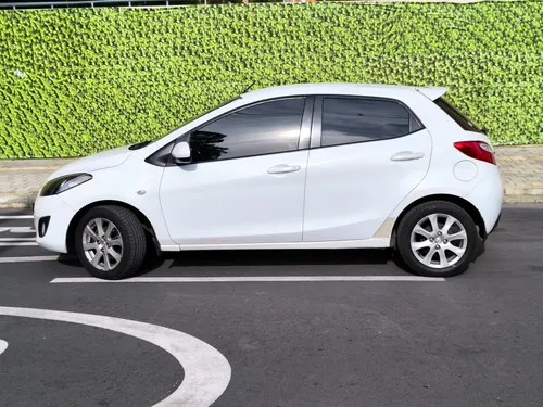 Mazda 2 1.5 15ha1c