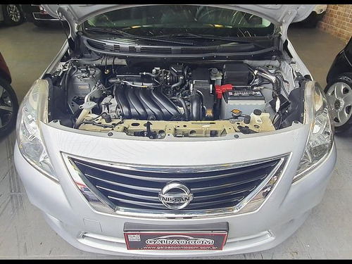 Nissan Versa 1.6 16v Sl 2013