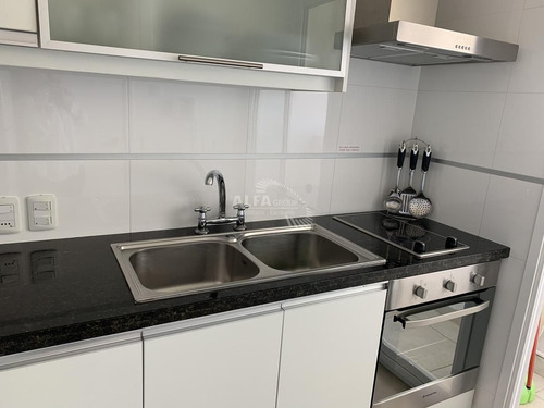 Imagen 6 de 12 de Apartamento En Venta , Mansa,punta Del Este