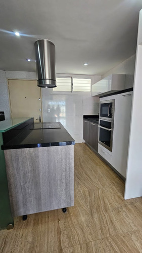 Venta Apartamento Escampadero Vista Panorámica Y Pozo Kr