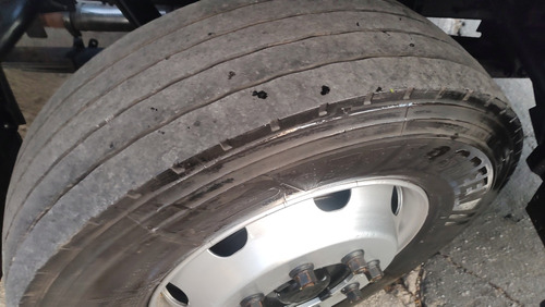 Volkswagen 13-190 Modelo 2014 Com Tanque Comboio