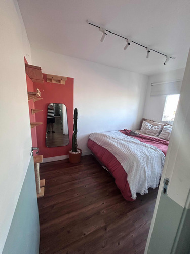 Apartamento Com Ótima Localização E Móveis Planejados - 44m2