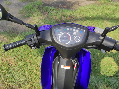 Yamaha New Crypton Unica.