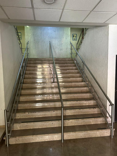 Edificio En Renta 1,778 M2. Parque Industrial Naucalpan.