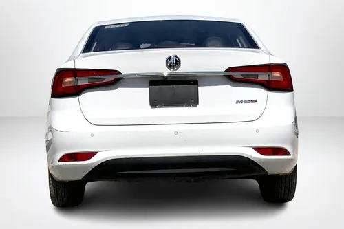Mg Mg5 2022