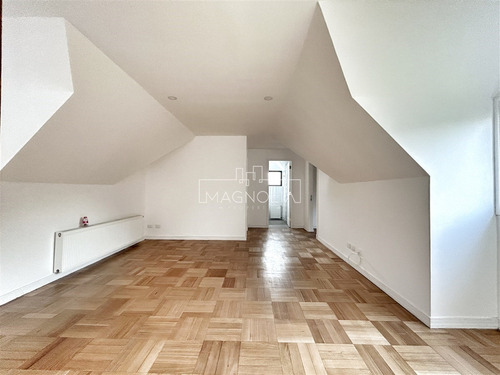 Casa En Arriendo De 6 Dorm. En Lo Barnechea