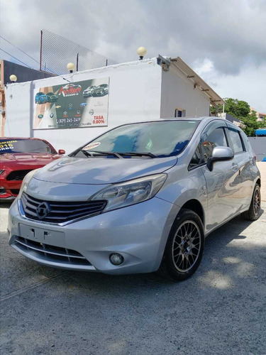 Imagen 6 de 10 de Nissan Note 2013 Note Japones