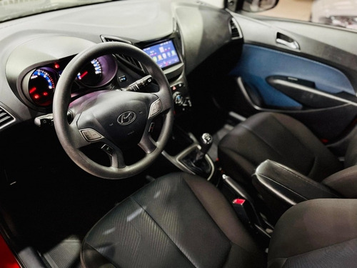 Imagem 8 de 10 de Hyundai Hb20 1.6 Comfort 16v