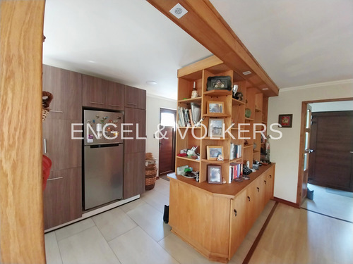 Casa En Venta Condominio Santa Sarita Machali