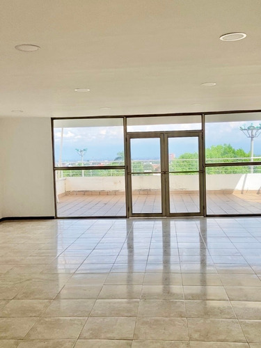 Imagen 13 de 16 de Edificio En Arriendo En Cali Libertadores. Cod 14506