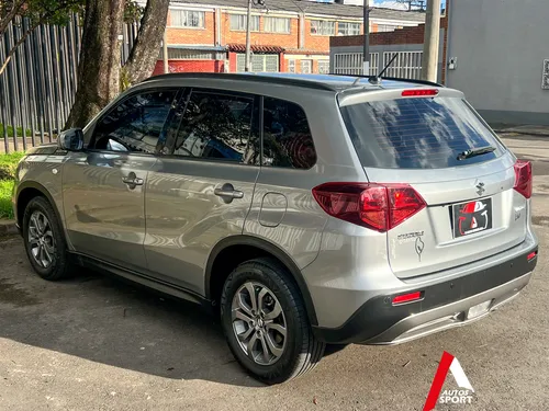 Suzuki Vitara Live Gl 4x2 At Único Dueño Magnifico Estado