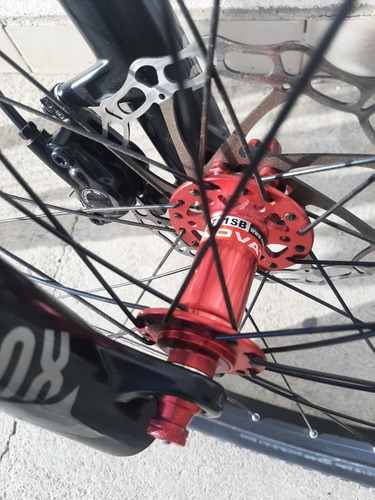 Imagen 9 de 25 de Bici Carbono Full