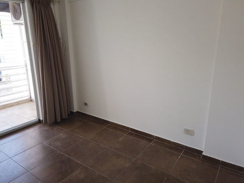 Imagen 29 de 30 de 1 Dormitorio · Cochera · Pileta · Terraza