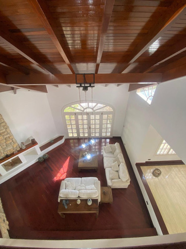 Casa Quinta De Lujo En Sector Cantarrana El Hatillo