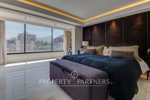 Departamento Remodelado En Isidora Goyenechea, Amp...