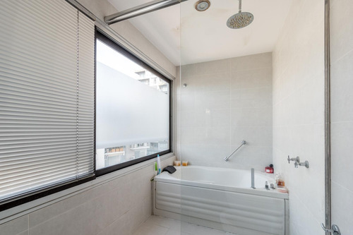Excelente Departamento De 5 Ambientes Con Vista Al Puerto De Olivos.