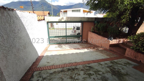 Se Vende Casa En Colinas De Los Ruices Mls #24-12105