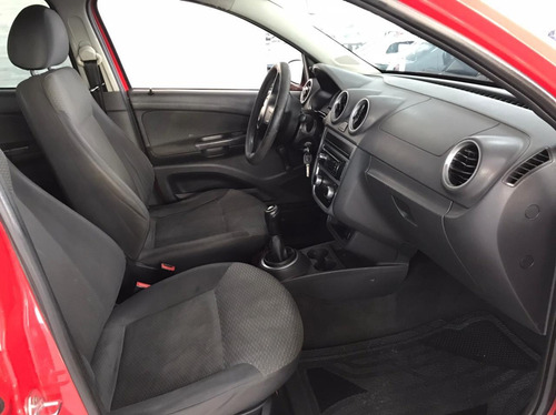 Imagem 8 de 9 de Volkswagen Gol 2012 1.0 Vht Trend Total Flex 5p
