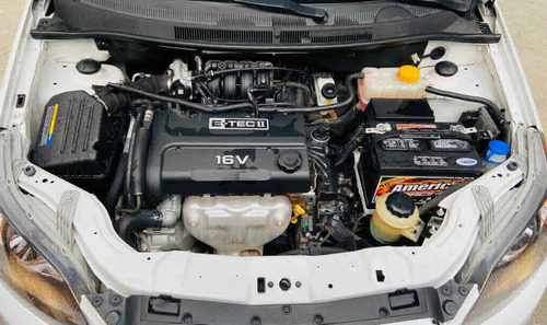Imagen 10 de 10 de Chevrolet Aveo 2017 4p Ls L4/1.6 Man Linea Anterior