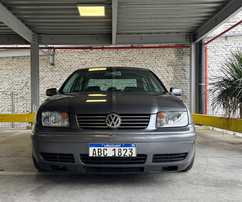Volkswagen Bora 1.8 T Highline