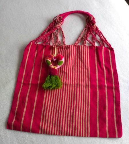 Cartera Artesanal Bordada Mexicana