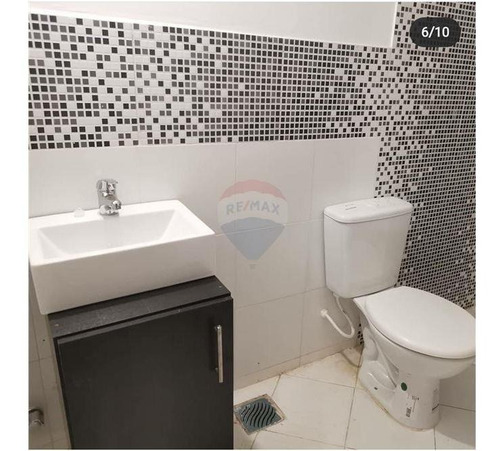 Imagen 9 de 14 de Vendo Dúplex En Luque: 3 Habitaciones Y 2 Baños.