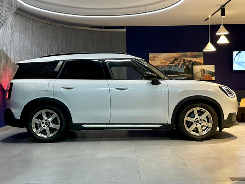 Mini Countryman 0.0 E (66,5 Kwh)
