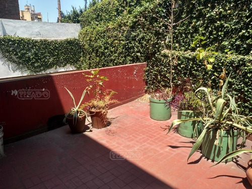 Departamento Ph En Venta Ubicado En Villa Ortúzar, Capital Federal