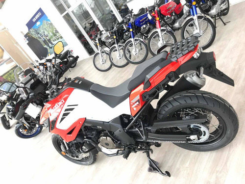 Imagen 4 de 16 de Suzuki V-strom 1050 Xt