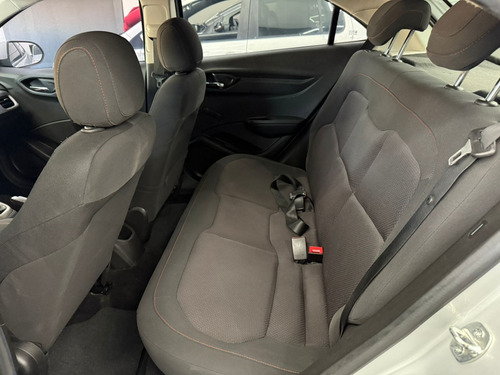 Chevrolet Onix 1.4 MPFI LT 8V FLEX 4P MANUAL