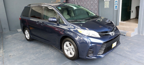 Imagen 3 de 15 de Toyota Sienna Le 2020