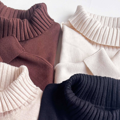 Imagen 2 de 5 de Sweater Básico Diseño Noa Colores
